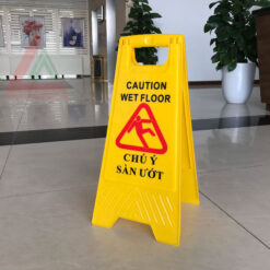 Biển báo chú ý sàn ướt
