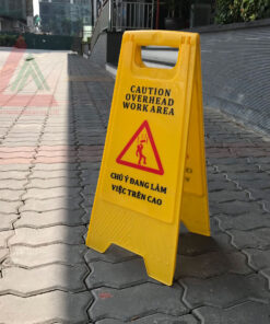 Biển báo sàn chú ý trên cao