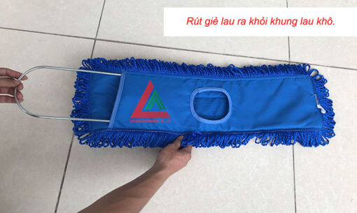 Thay thế giẻ lau khô ẩm