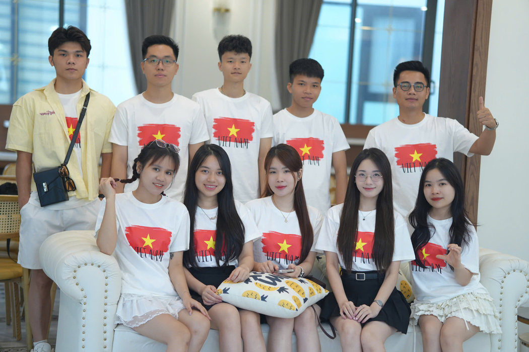 Gen O Nhân Viên Công Ty (1)